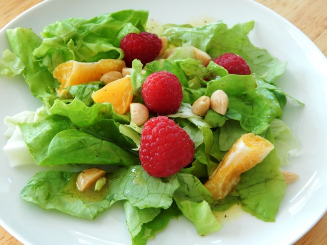 Delicate Butter Lettuce Salad with White Vinaigrette