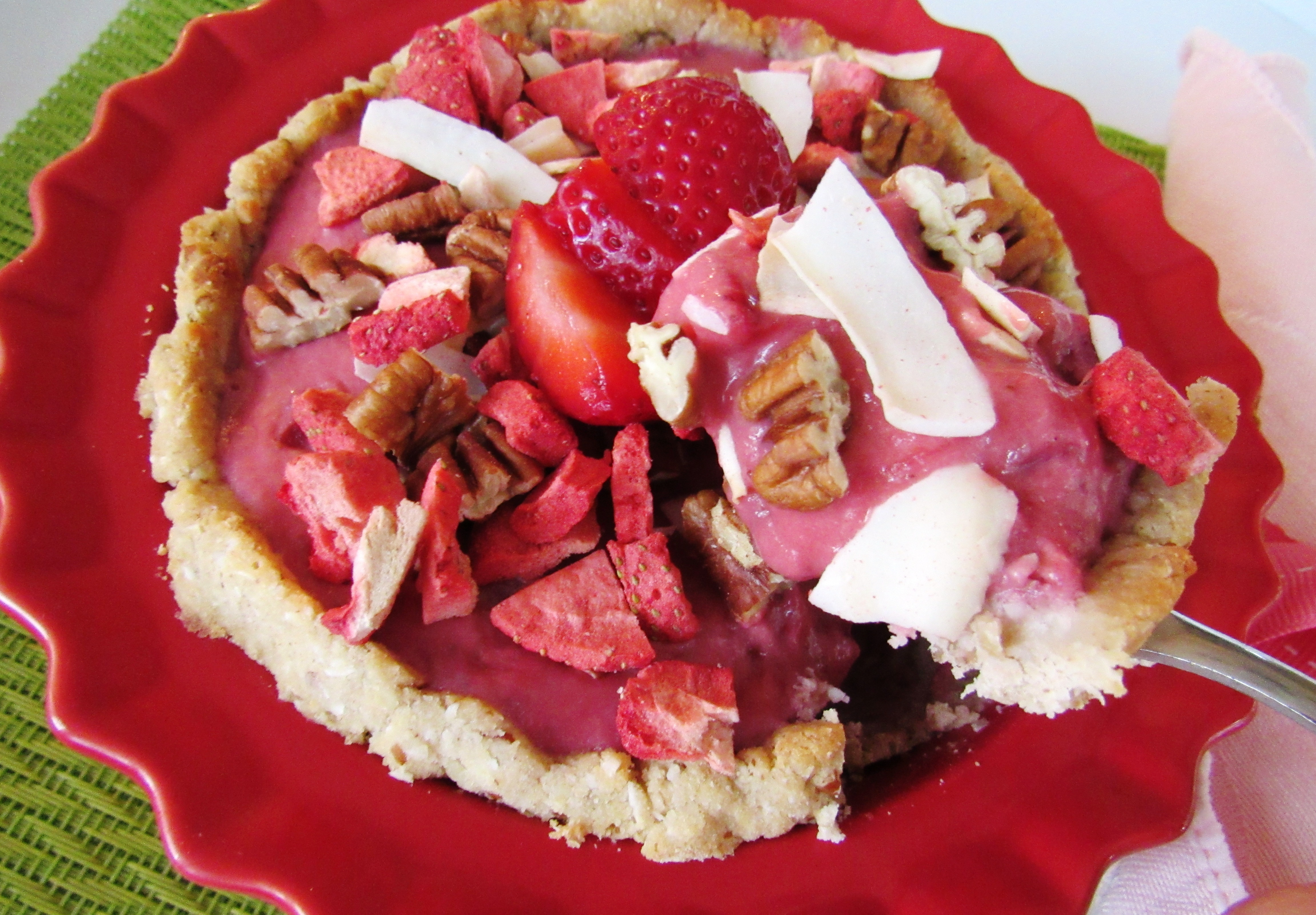 Dishing it Up! Strawberry Pecan Granola Tart