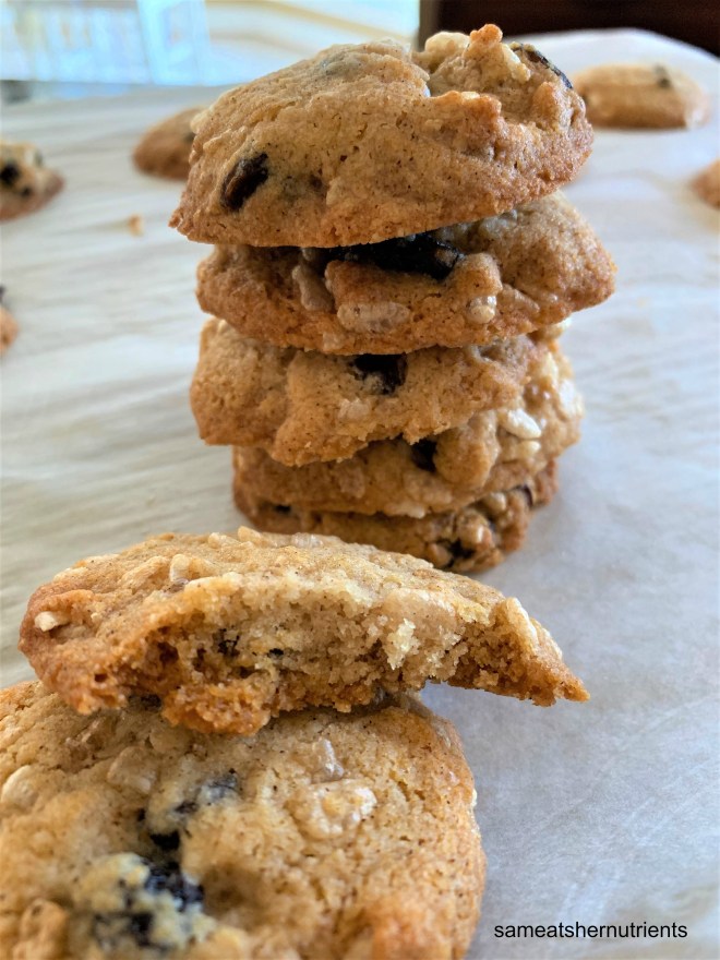 Inside Crispy Cinnamon Raisin Cookies